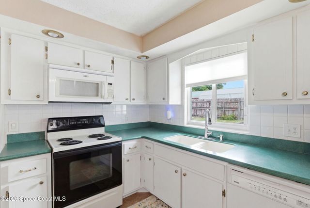908 Jefferson Road, Rockledge, FL 32955