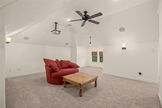 26150 Crown Ranch Boulevard, Montgomery, TX 77316