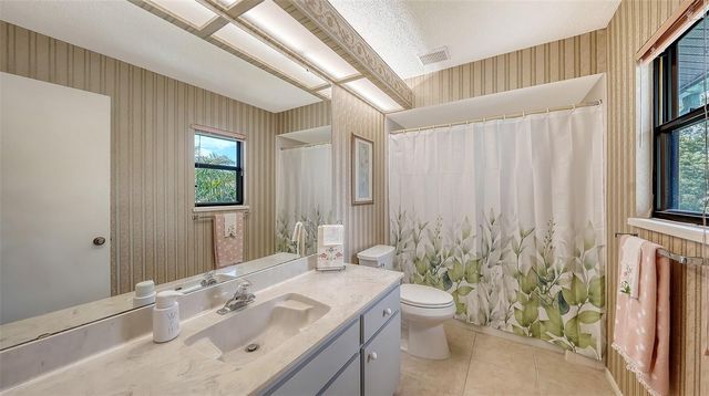 4638 WILLOW WOOD CIRCLE 34, Sarasota, FL 34241