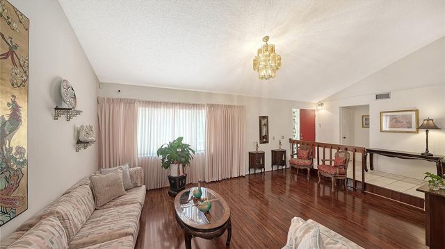 4638 WILLOW WOOD CIRCLE 34, Sarasota, FL 34241