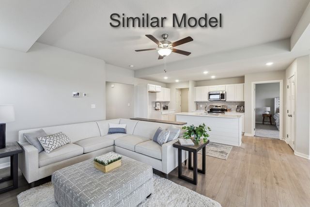 419 NE Crossing Oaks Drive, Ankeny, IA 50021