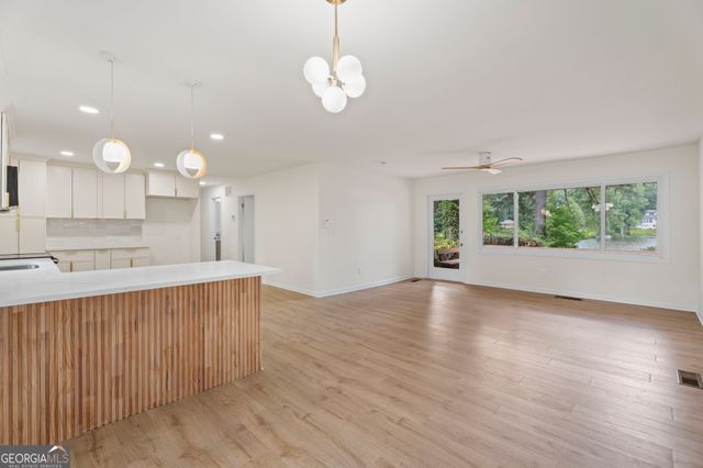 30 Circle Drive, Hampton, GA 30228