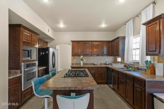 740 DRACO Place, El Paso, TX 79907