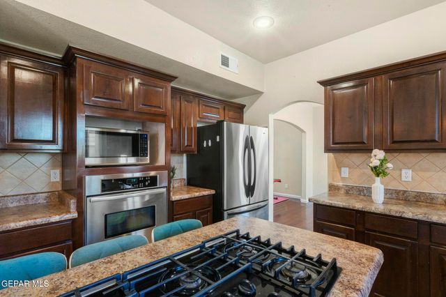 740 DRACO Place, El Paso, TX 79907