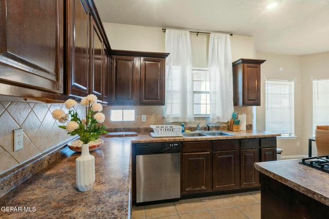 740 DRACO Place, El Paso, TX 79907