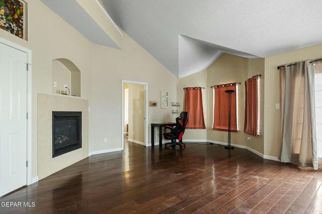 740 DRACO Place, El Paso, TX 79907