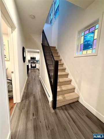 85 Kinnelon Road, Kinnelon Borough, NJ 07405