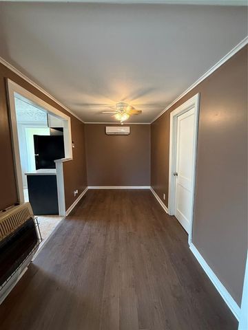 2014 E Chestnut Avenue, Enid, OK 73701