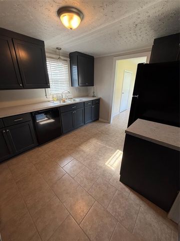 2014 E Chestnut Avenue, Enid, OK 73701