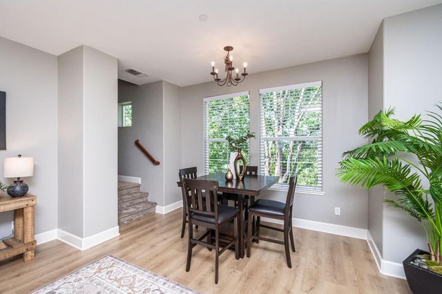 6198 Lonetree Blvd, Rocklin, CA 95765