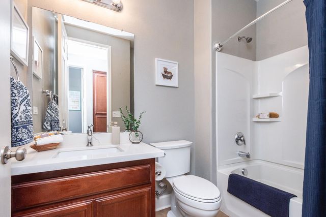 6198 Lonetree Blvd, Rocklin, CA 95765