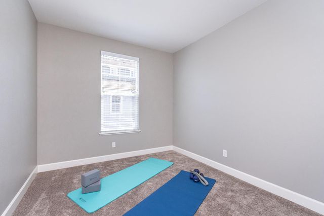 6198 Lonetree Blvd, Rocklin, CA 95765