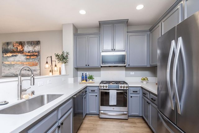 6198 Lonetree Blvd, Rocklin, CA 95765