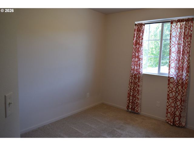 2123 Se 19TH St, Gresham, OR 97080