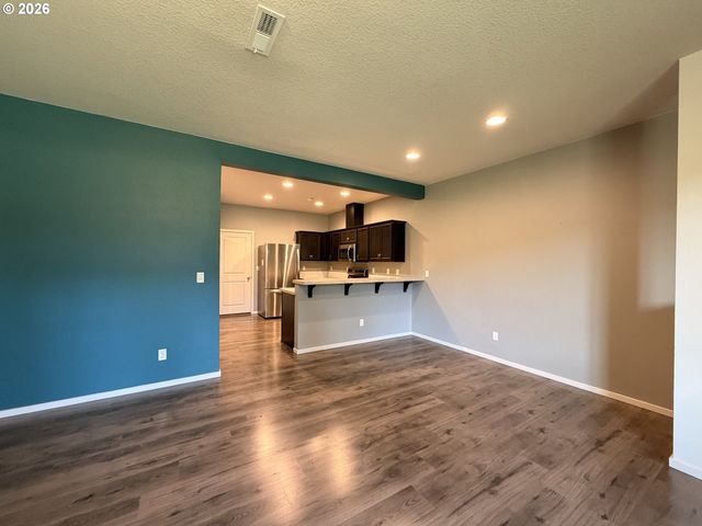 2123 Se 19TH St, Gresham, OR 97080