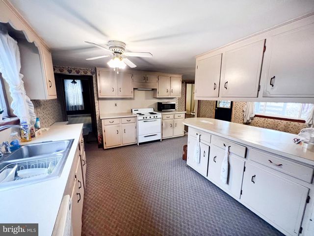 76 INDIAN LN, Yeagertown, PA 17099