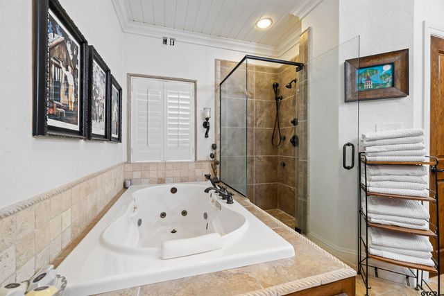 742 Private Road 7219, Jefferson, TX 75657