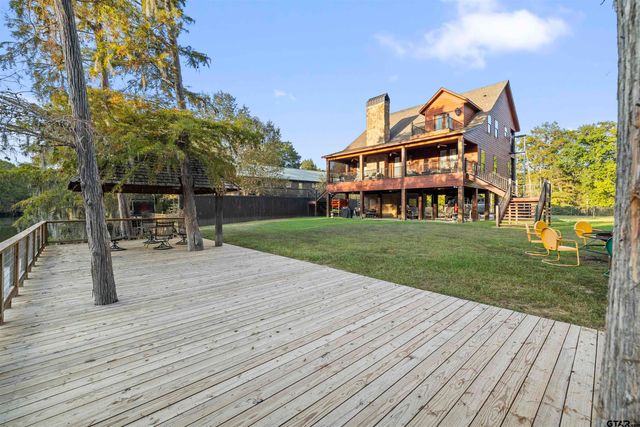 742 Private Road 7219, Jefferson, TX 75657