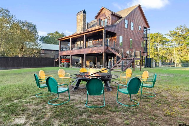 742 Private Road 7219, Jefferson, TX 75657