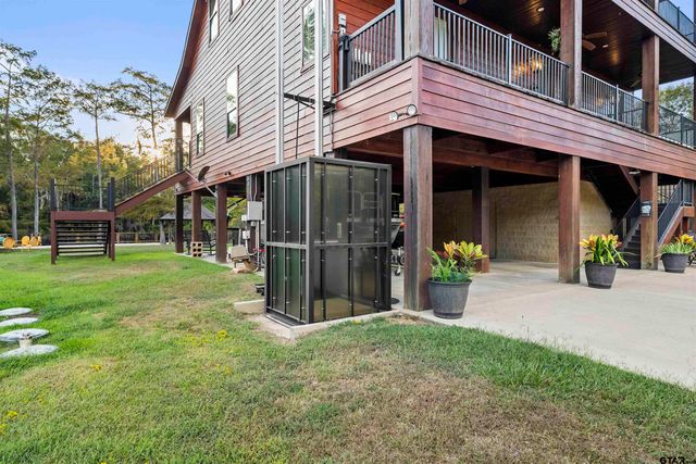 742 Private Road 7219, Jefferson, TX 75657
