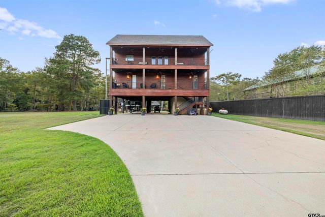 742 Private Road 7219, Jefferson, TX 75657