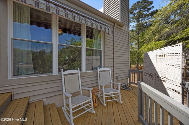 7131 Windward Drive, New Bern, NC 28560