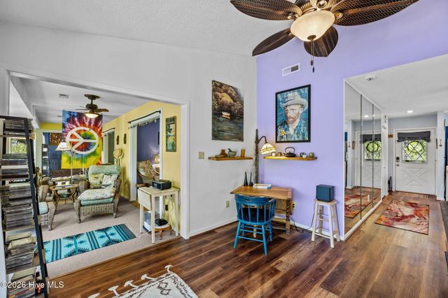 7131 Windward Drive, New Bern, NC 28560