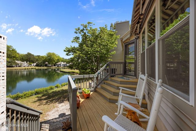 7131 Windward Drive, New Bern, NC 28560