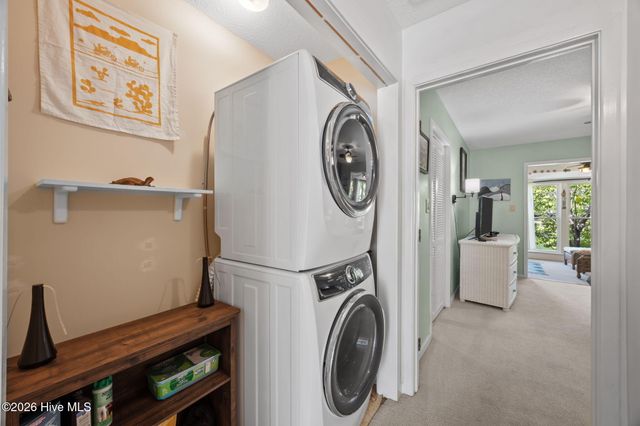 7131 Windward Drive, New Bern, NC 28560