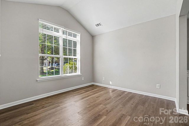 7824 Belchester Circle, Charlotte, NC 28215