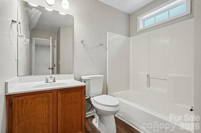 7824 Belchester Circle, Charlotte, NC 28215