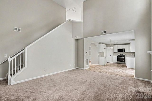 7824 Belchester Circle, Charlotte, NC 28215