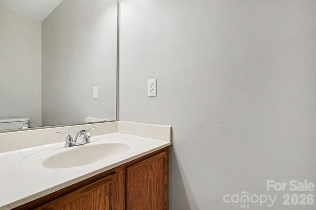 7824 Belchester Circle, Charlotte, NC 28215
