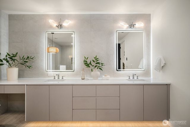 3978 162nd Place SE, Bellevue, WA 98006