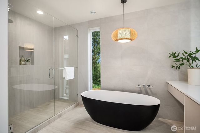 3978 162nd Place SE, Bellevue, WA 98006