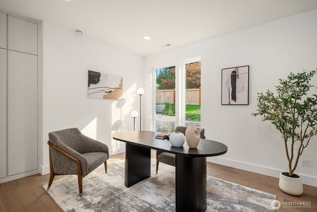 3978 162nd Place SE, Bellevue, WA 98006