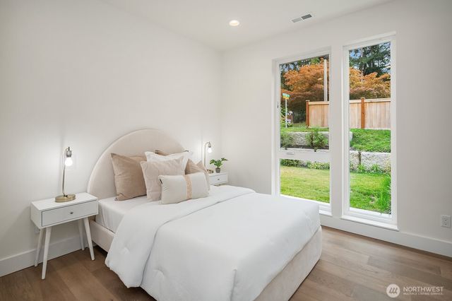 3978 162nd Place SE, Bellevue, WA 98006