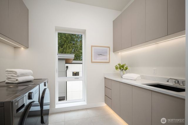 3978 162nd Place SE, Bellevue, WA 98006