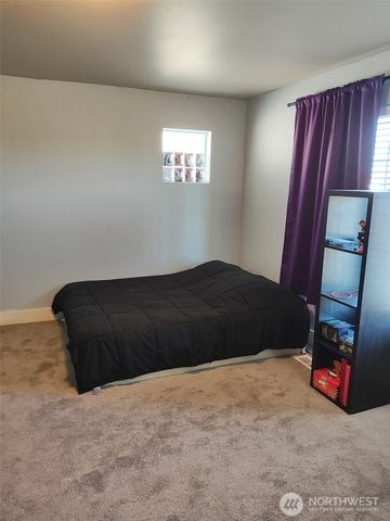 1335 Foreman Road, Dupont, WA 98327