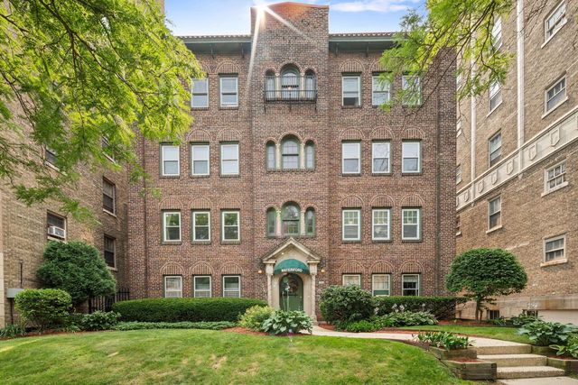 1924 N Prospect AVENUE #3, Milwaukee, WI 53202