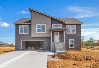 172 Leltrim Dr, Clarksville, TN 37042