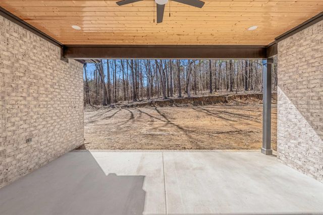 7 West Lake Lane, Little Rock, AR 72210