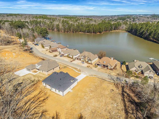 7 West Lake Lane, Little Rock, AR 72210