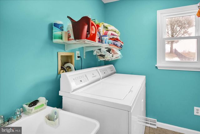 280 HOPE DR, Blandon, PA 19510