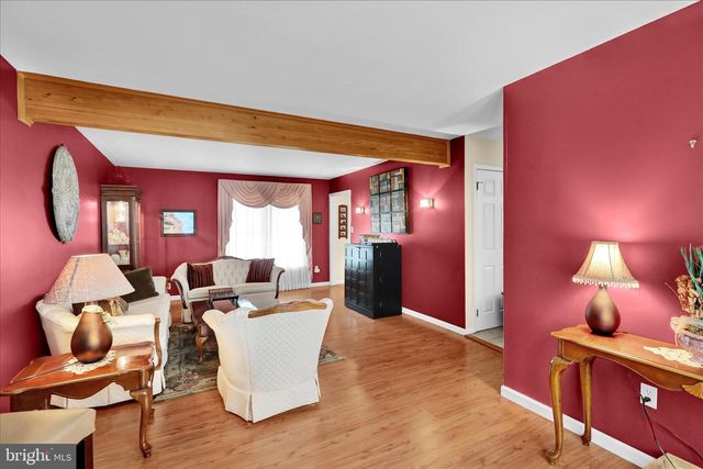 280 HOPE DR, Blandon, PA 19510