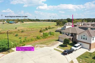 2118 Oakwood Forest Drive, Bryan, TX 77803