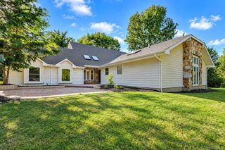 6 Cedarfield Terrace, Saint James, NY 11780