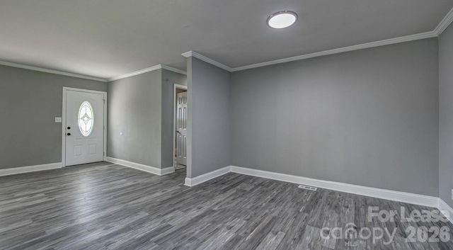 910 E 6th Avenue, Gastonia, NC 28054