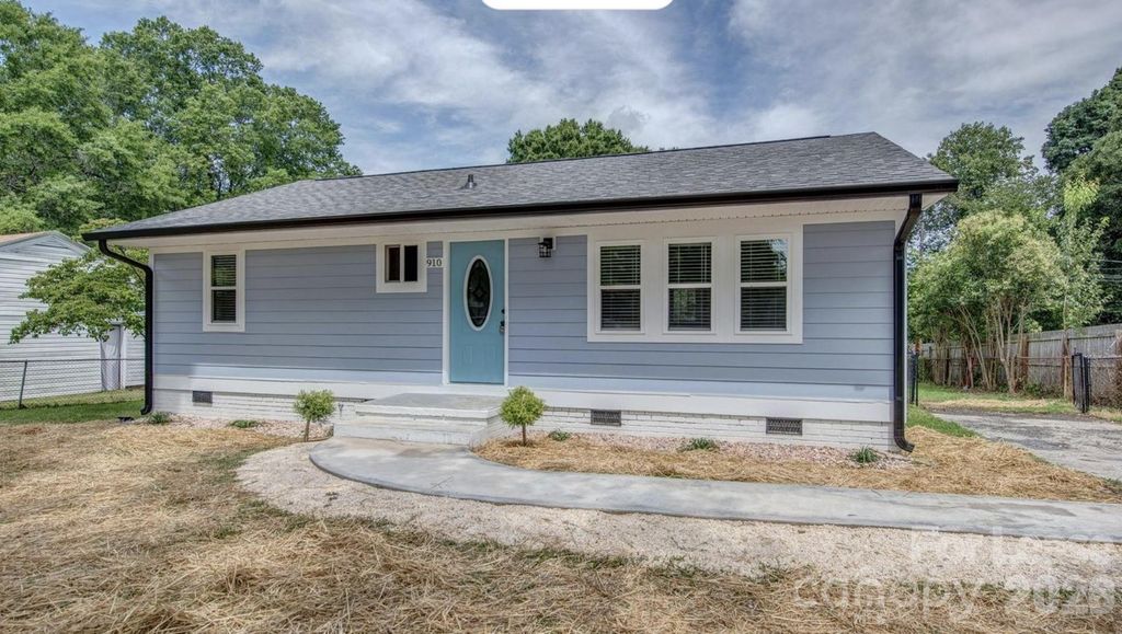 910 E 6th Avenue, Gastonia, NC 28054