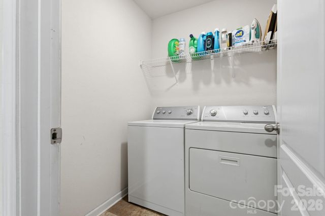 9528 Weikert Road, Charlotte, NC 28215